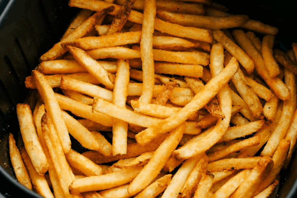 Guilt-Free Crispy Frozen Fries: Better Than Fast Food in Your Air Fryer